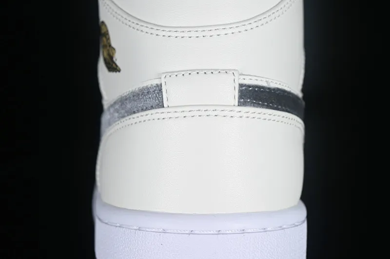 All Categories Air Jordan Jordan Series Basketball Shoes Air Jordan 1 Mid Air Jordan 1 Mid AJ1 Joe 1 Beige Chinese Cultural Leisure Sneakers FB9899-100